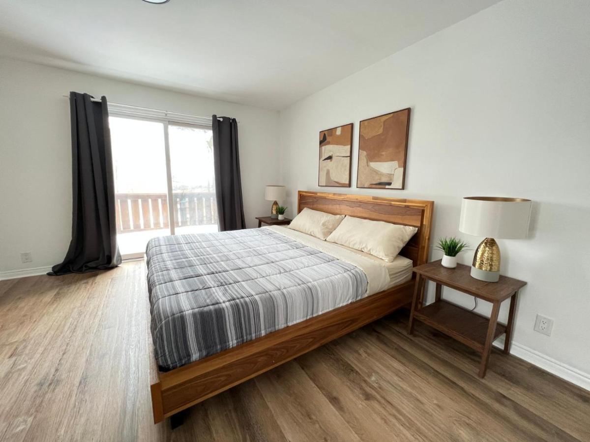 Letitia Heights !E Spacious And Quiet Private Bedroom With Private Bathroom Barrie Esterno foto
