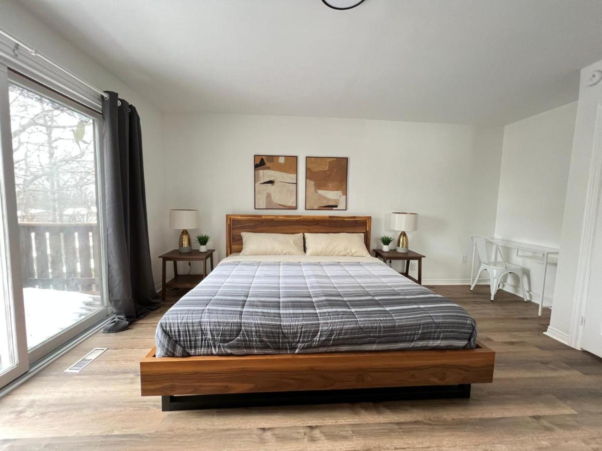 Letitia Heights !E Spacious And Quiet Private Bedroom With Private Bathroom Barrie Esterno foto